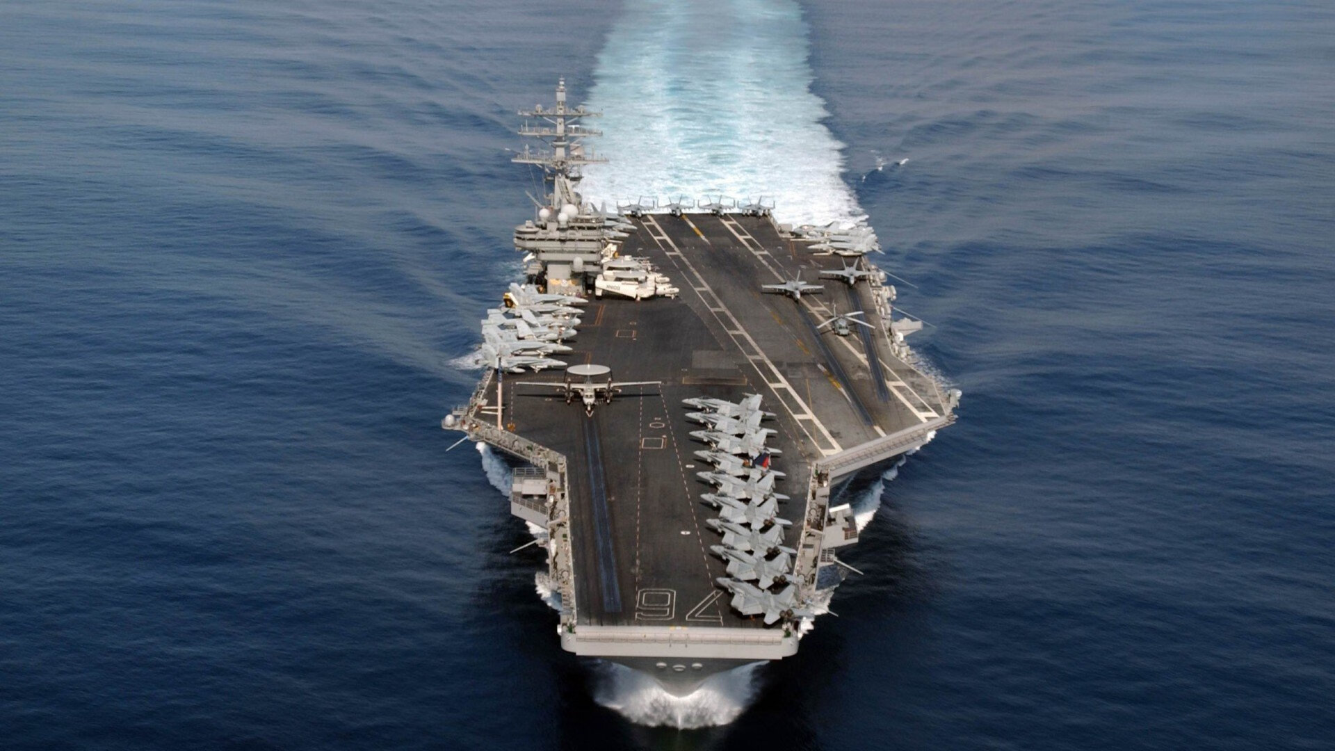 科斯泳池内外双重突破赢得掌声